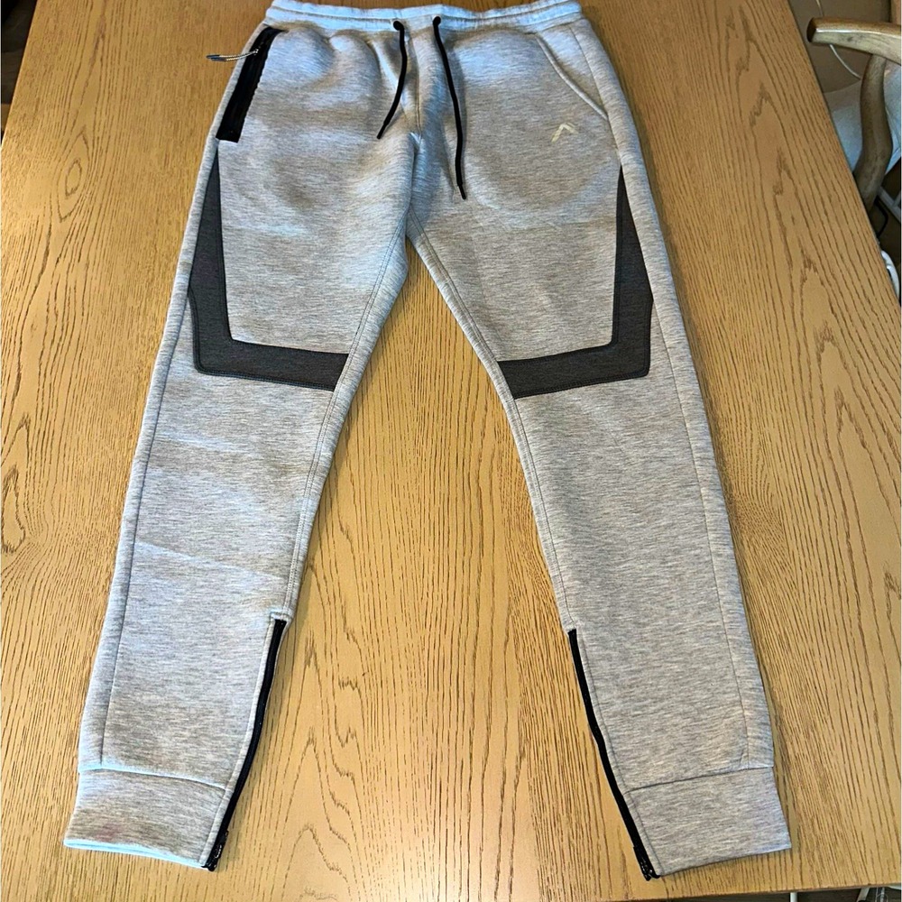 ALPHA Lite Fleece Mens Gray Jogger Sweatpants Size M Drawstring Zipper Pockets